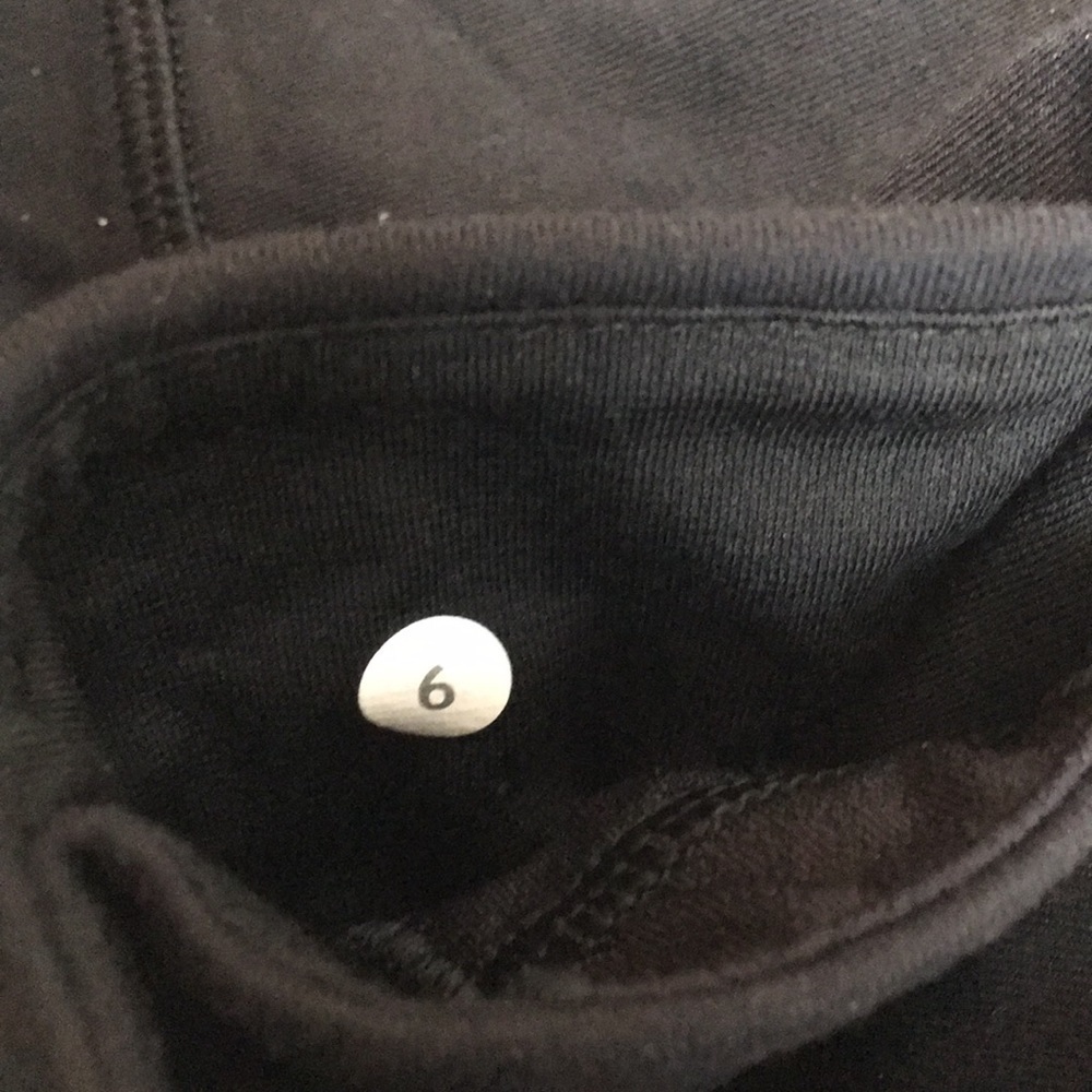 Lululemon Find Your Flow Mesh Bottom Crop 6 - image 3